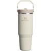 Stanley IceFlow™ 2.0 termoizolowany kubek ze stali nierdzewnej, pojemność 890 ml, z odchylaną słomką P179304C kremowy